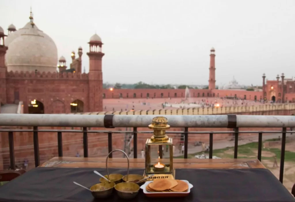 Best Food Points in Lahore: A Foodie's Paradise