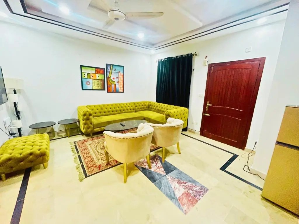 Gold Nest Luxury Apartments - Islamabad