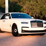 Exploring Rolls Royce Luxury Cars